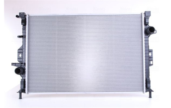 Radiator, engine cooling 66857 Nissens, Image 3
