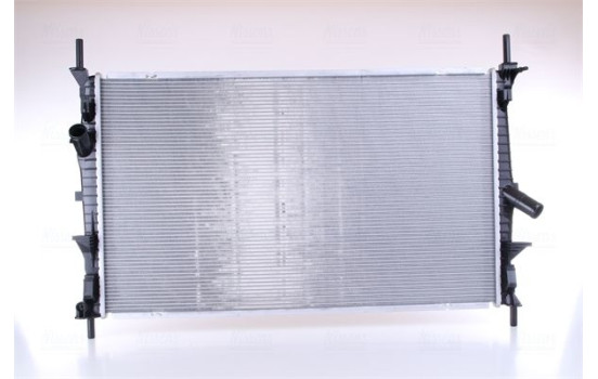 Radiator, engine cooling 66861 Nissens, Image 2