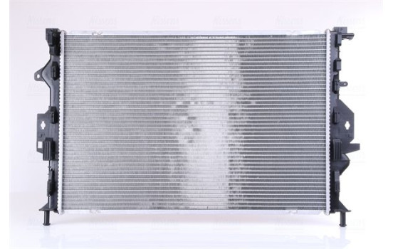 Radiator, engine cooling 66863 Nissens, Image 3