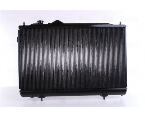 Radiator, engine cooling 67012 Nissens, Image 4