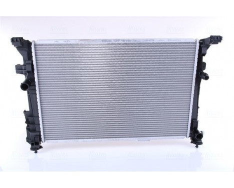 Radiator, engine cooling 67186 Nissens, Image 2