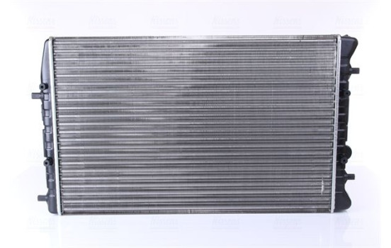 Radiator, engine cooling 67322 Nissens, Image 4