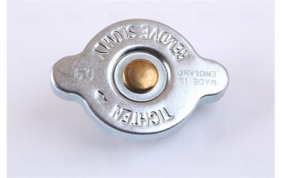 Radiator, engine cooling 67515 Nissens, Image 7