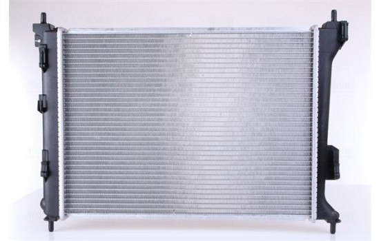 Radiator, engine cooling 67548 Nissens, Image 4