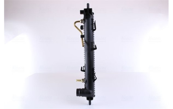 Radiator, engine cooling 67548 Nissens, Image 5