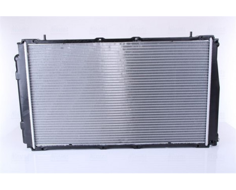 Radiator, engine cooling 67740 Nissens, Image 3