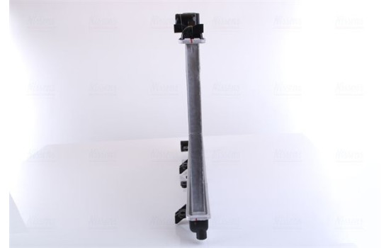 Radiator, engine cooling 67745 Nissens, Image 4