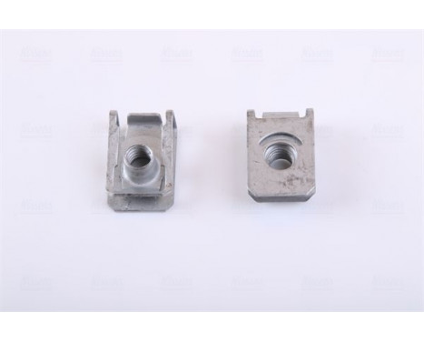 Radiator, engine cooling 68002A Nissens, Image 7