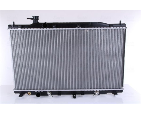 Radiator, engine cooling 681372 Nissens, Image 2