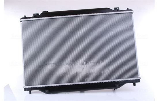 Radiator, engine cooling 68533 Nissens, Image 3