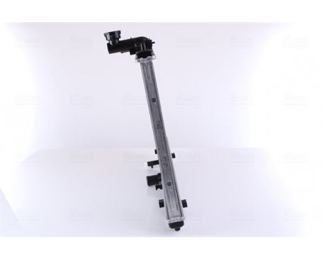 Radiator, engine cooling 68557 Nissens, Image 4