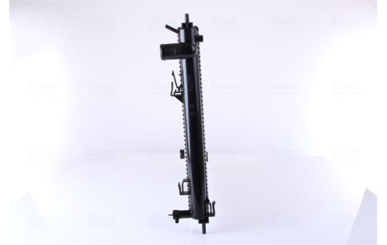 Radiator, engine cooling 68746 Nissens, Image 4