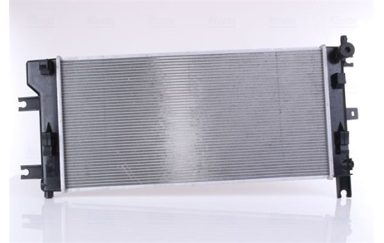 Radiator, engine cooling 68765 Nissens, Image 4