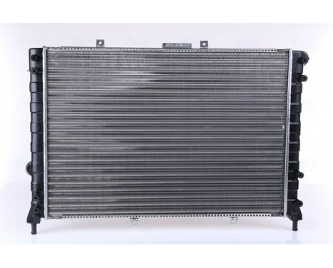 Radiator, engine cooling 68804 Nissens, Image 3