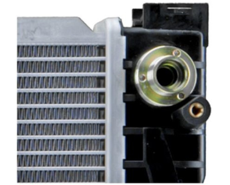 Radiator, engine cooling, Image 5