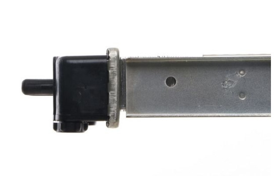 Radiator, engine cooling, Image 11