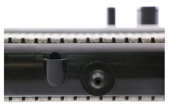 Radiator, engine cooling, Image 11