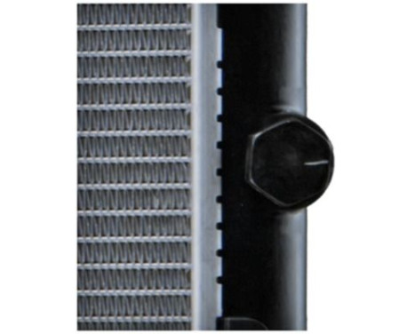 Radiator, engine cooling, Image 13