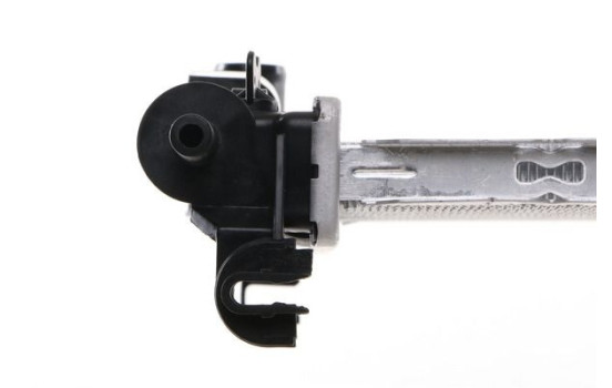 Radiator, engine cooling, Image 9