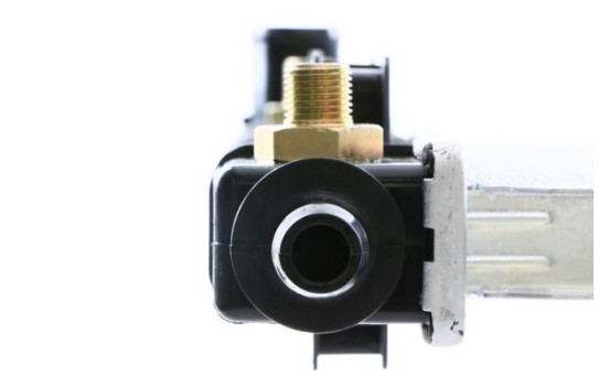 Radiator, engine cooling, Image 10