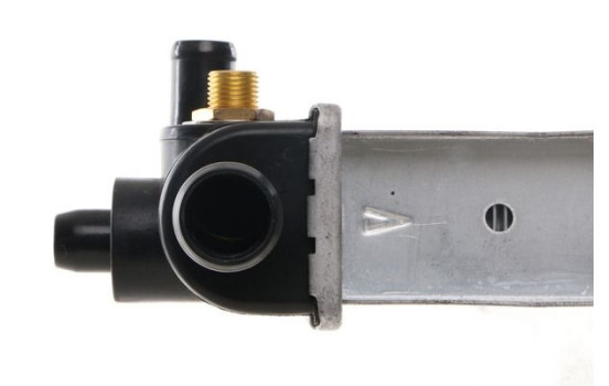Radiator, engine cooling, Image 9