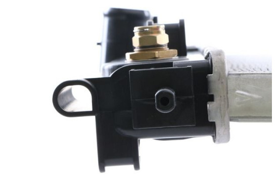 Radiator, engine cooling, Image 11