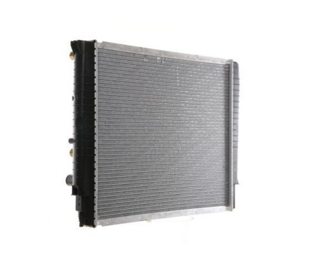 Radiator, engine cooling, Image 6