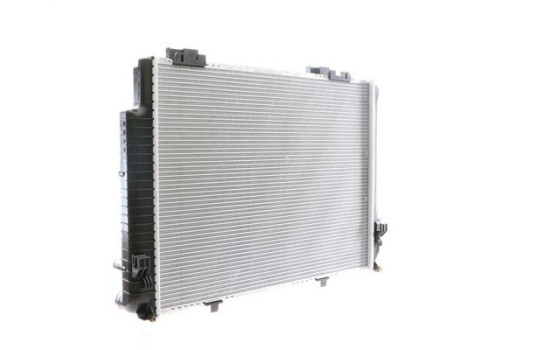 Radiator, engine cooling, Image 4