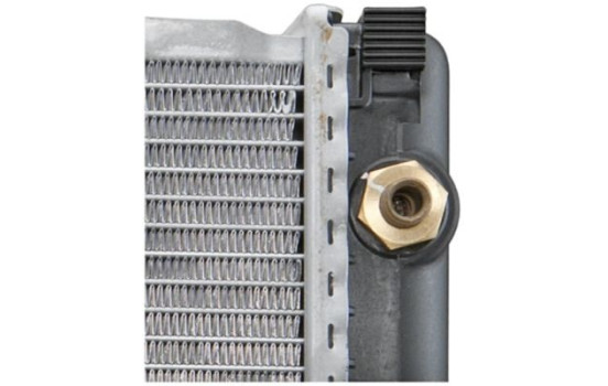 Radiator, engine cooling, Image 12