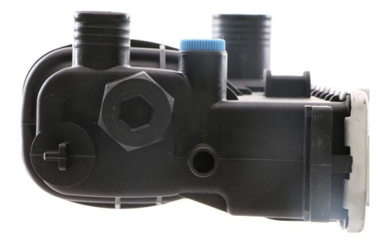Radiator, engine cooling, Image 10