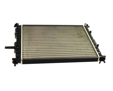 Radiator, engine cooling, Image 2