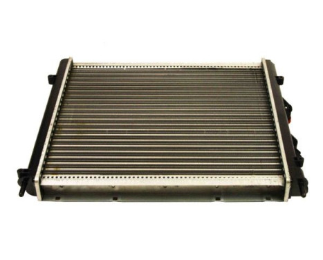 Radiator, engine cooling, Image 2