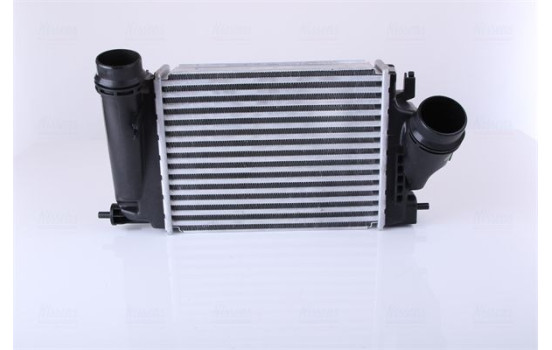 Intercooler, charger 961121 Nissens