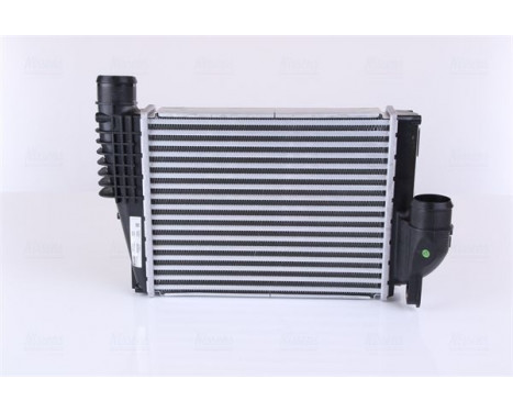 Intercooler, charger 961523 Nissens, Image 4