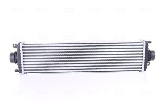 Intercooler, charger 961546 Nissens