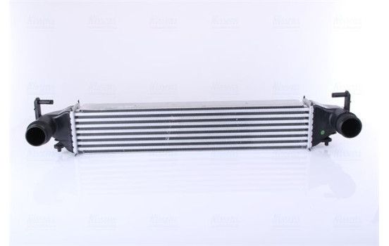 Intercooler, charger 96166 Nissens