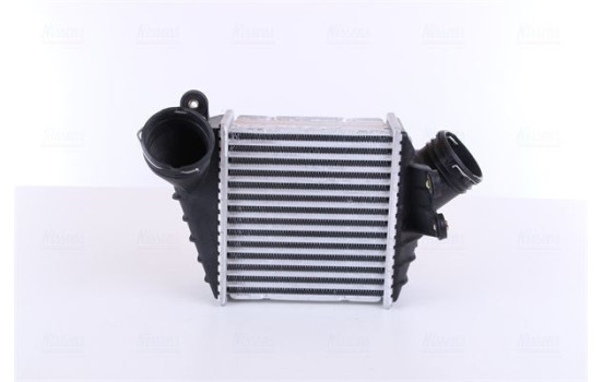Intercooler, charger 96176 Nissens