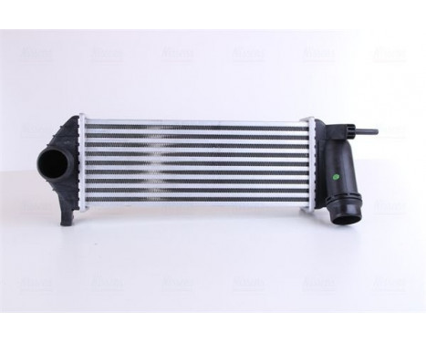 Intercooler, charger 96308 Nissens