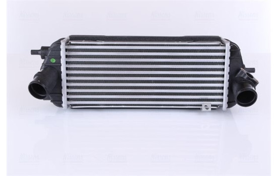 Intercooler, charger 96309 Nissens