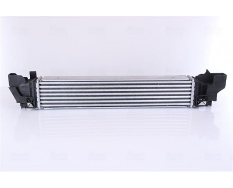 Intercooler, charger 96379 Nissens