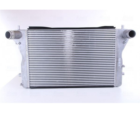 Intercooler, charger 96420 Nissens