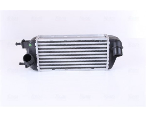 Intercooler, charger 96466 Nissens