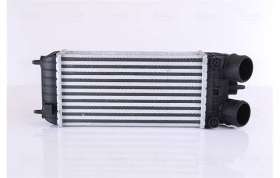 Intercooler, charger 96508 Nissens