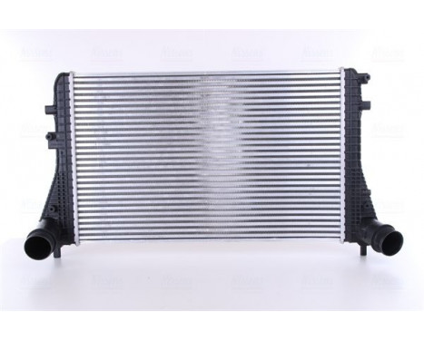 Intercooler, charger 96542 Nissens