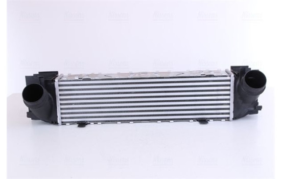 Intercooler, charger 96552 Nissens
