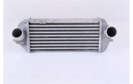 Intercooler, charger 96558 Nissens