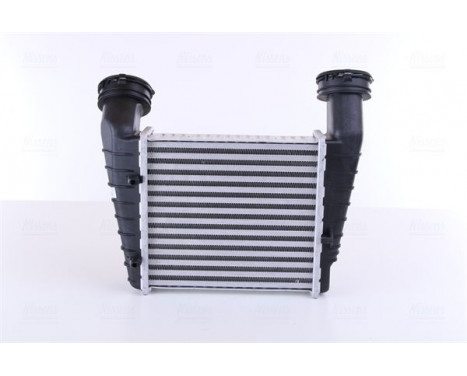 Intercooler, charger 96680 Nissens