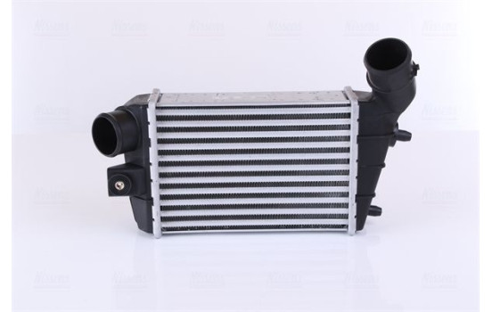 Intercooler, charger 96698 Nissens