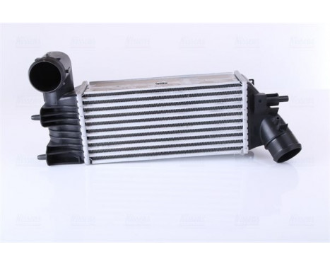 Intercooler, charger 96765 Nissens