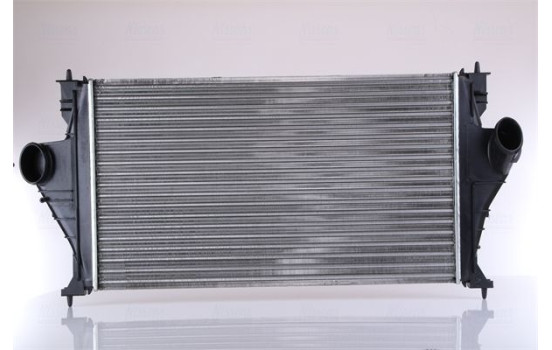Intercooler, charger 96853 Nissens